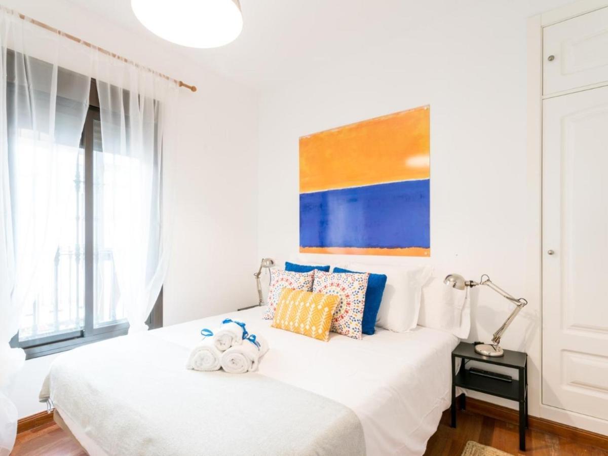 Holi-Rent Santa Marina Apartamento Sevilha Exterior foto